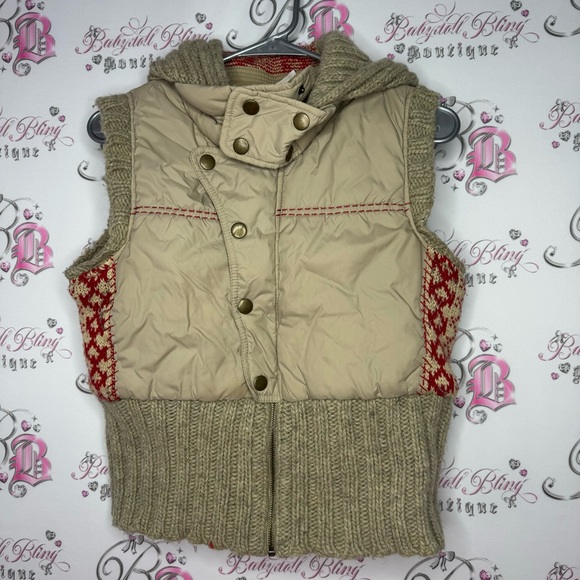 Free People Jackets & Blazers - Free people vest knit cream beige and red winter theme knitted crochet